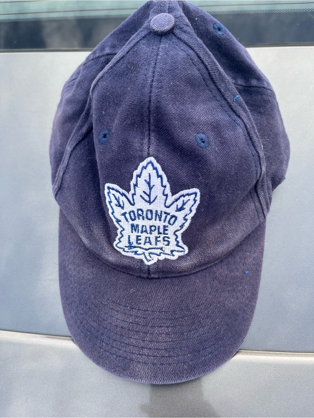 Toronto Maple leafs sports specialties baseball caps